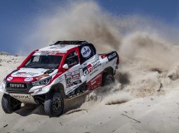 3fc2a4fd-toyota-hilux-dakar-fernando-alonso-3