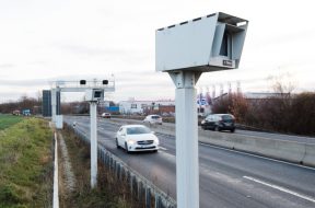 Bundesweit erstes Streckenradar-Messgerät