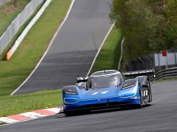 Volkswagen ID. R completes its first test on the Nordschleife