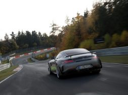 Der neue Mercedes-AMG GT und AMG GT R PRO: Nachgeschärft und noch agilerThe new Mercedes-AMG GT and AMG GT R PRO: Further honed and even more agile