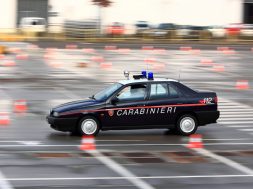 alfa romeo 155 carabinieri