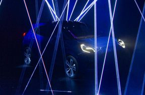 fordpuma_tease_land_media