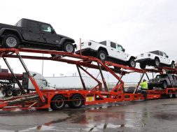 jeep-gladiator-delivery-start