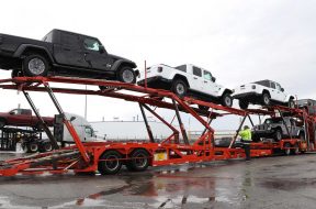 jeep-gladiator-delivery-start