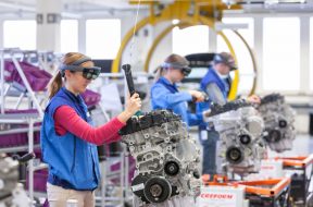 p90343350-highres-ar-based-training-at