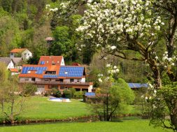 switzerland-solar-panels
