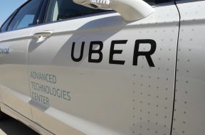 uber-driver-drops-couple-off-at-airport-returns-to-burglarize-their-home_4