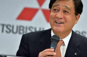 0601206171995-web-tete