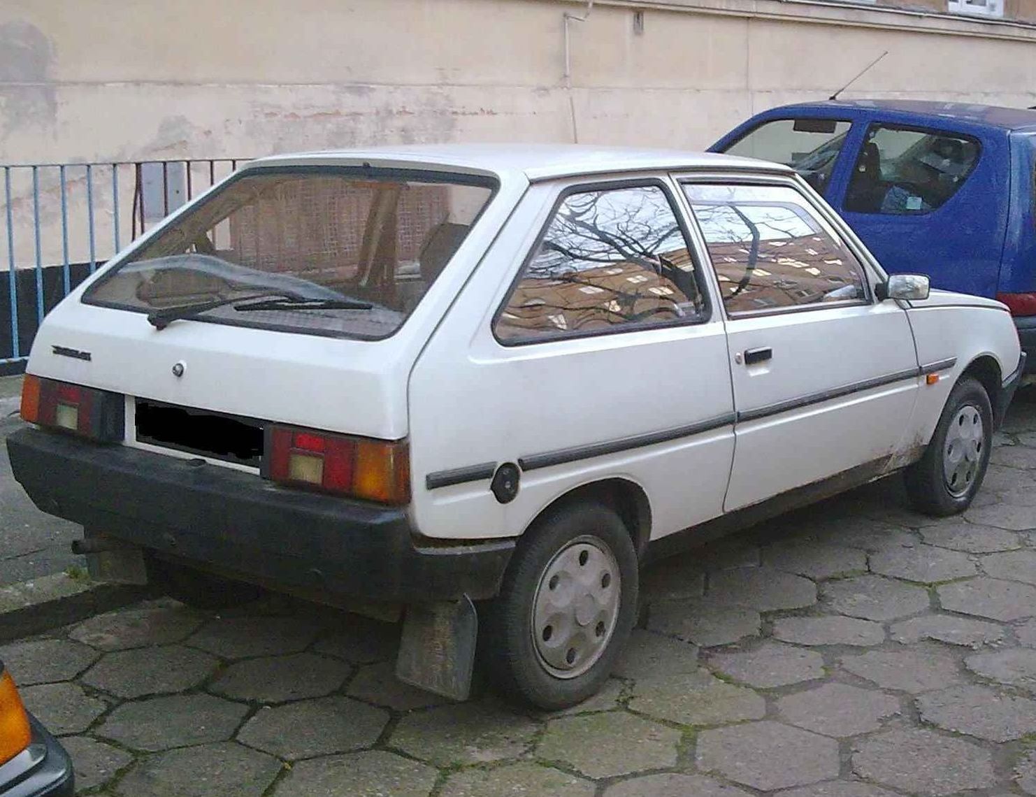 Автомобиль заз таврия. ЗАЗ-1102 «Таврия». ZAZ 1102 Таврия. ЗАЗ 1102 Таврия 1988. ЗАЗ Таврия 1999.