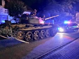 BHeM5D7RSVug78gaMR4Rhw