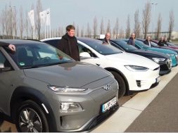 S8-voitures-electriques-les-autonomies-a-130-et-150-km-h-176713