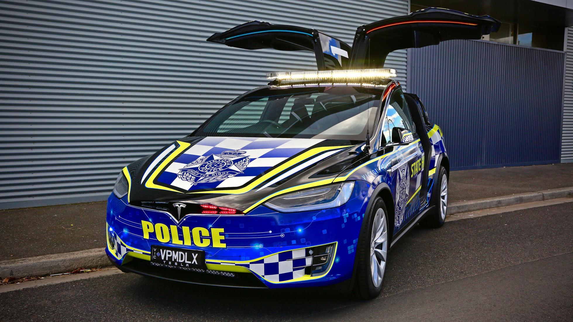 Flota australijske policije bogatija za Teslin Model X