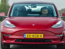 UchqsaC-Tbmm_lPaHy6t9A