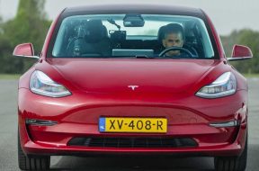 UchqsaC-Tbmm_lPaHy6t9A