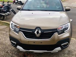 flagra-renault-sandero-stepway-2020-2-1068×863-01