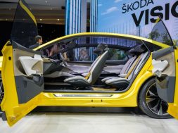 skoda-vision-iv-geneva-interior-open