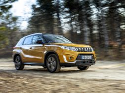 23-suzuki-vitara-1-0-privilege