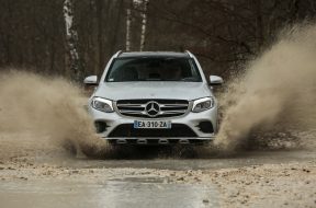 30-mercedes-glc-2017-19