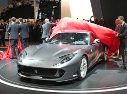 ferrari-812-superfast