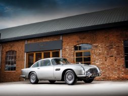 1965 Aston Martin DB5 „Bond Car“