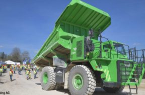 meet-the-world-s-largest-ev-the-elektro-dumper