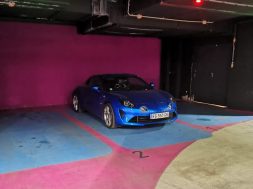 received_513784392730505~2