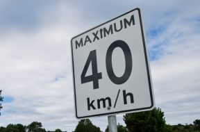 40 km/h