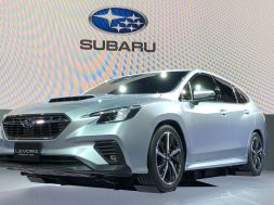 Subaru Levorg prototip
