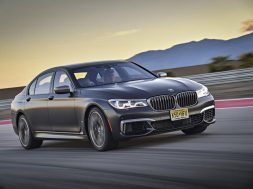 BMW M760Li