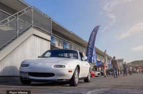 S0-une-mazda-mx-5-avec-plus-de-800-000-kilometres-au-compteur-608343