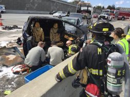 tesla-model-x-was-on-autopilot-before-fatal-divider-crash-124720_1