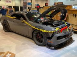 S8-une-dodge-challenger-volee-puis-accidentee-exposee-au-sema-show-179695