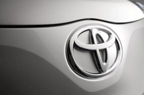 Toyota-symbol-2