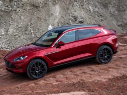 Aston Martin DBX