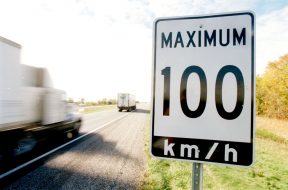 100 km/h