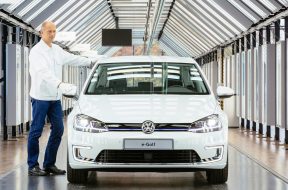 volkswagen-has-sold-100000-e-golf-electric-hatchbacks_5