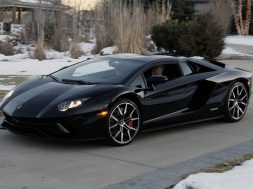 3D-Printed-Lamborghini-Aventador-Christmas-Gift-001