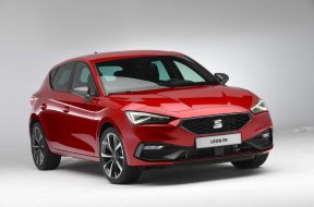 10_seat_leon_2020_stationary_front