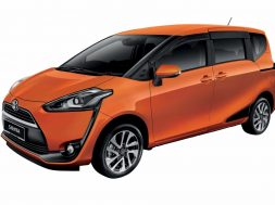 Sienta_Front-Quarter-2-Custom