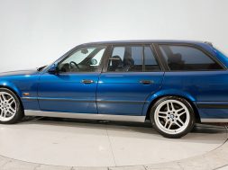 bmw-m5-touring-e34-3