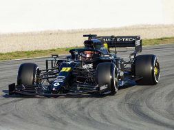 F1 Winter Testing in Barcelona – Day 1