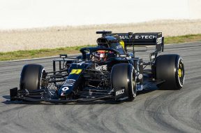 F1 Winter Testing in Barcelona – Day 1