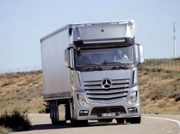 Mercedes Actros