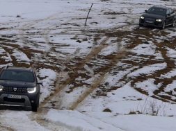 Dacia-Duster-4WD-versus-Audi-A4-Allroad-quattro-7