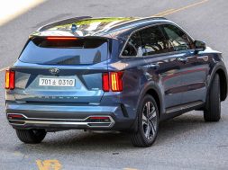 Kia-Sorento-spy2