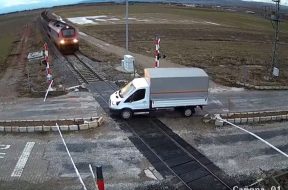 Tren-accident-camioneta-2