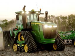 cel-mai-scump-tractor-002