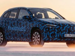 mercedes-eqa-camouflaged-prototype (3)