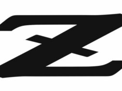 S7-nissan-la-descendante-de-la-370z-appelee-400z-182087