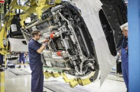 S8-les-constructeurs-contractent-des-milliards-d-euros-de-pret-pour-faire-face-a-la-crise-182269